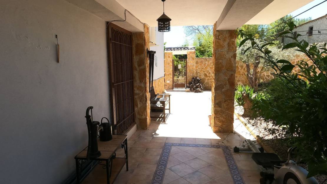 Venta - Chalet - Jacarilla