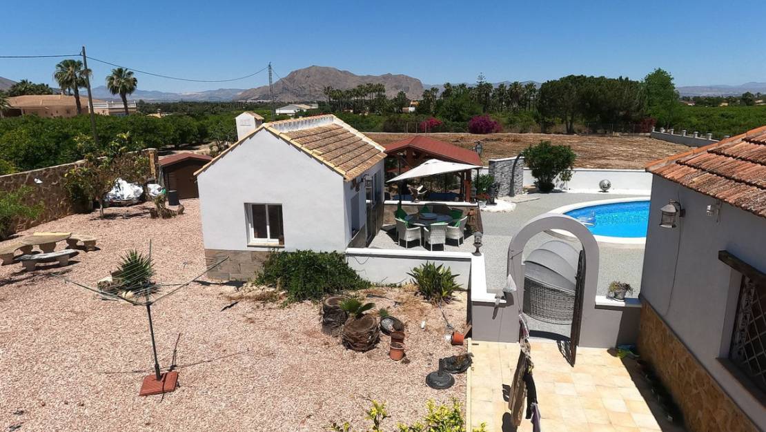 Venta - Chalet - Jacarilla