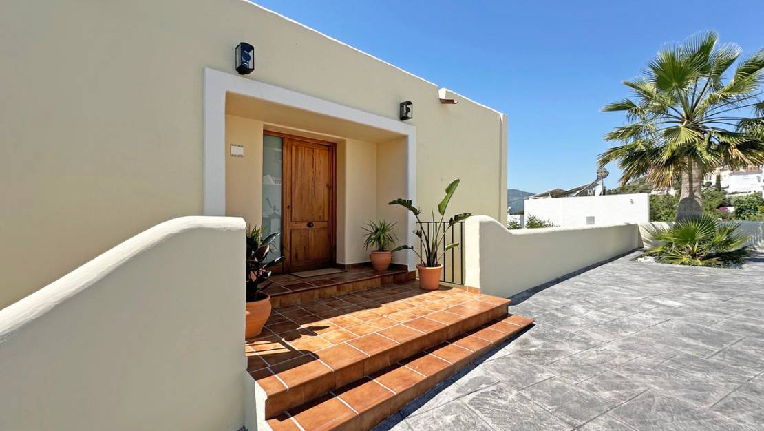 Venta - Chalet - Jalón - Jalon Centro