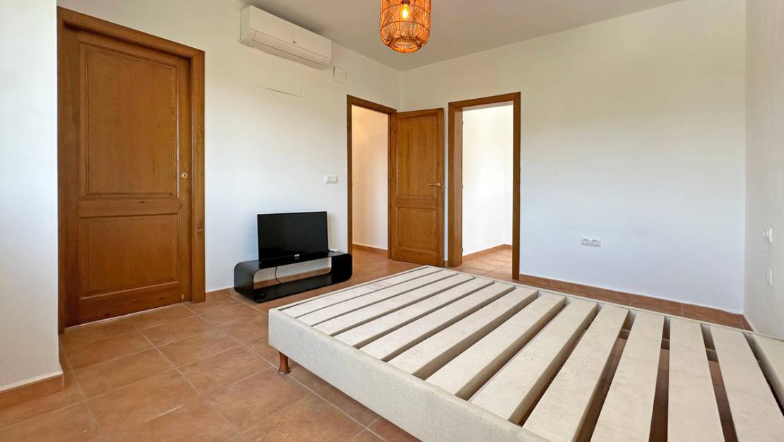 Venta - Chalet - Jalón - Jalon Centro