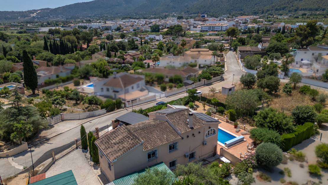 Venta - Chalet - Jalón - Jalon Centro