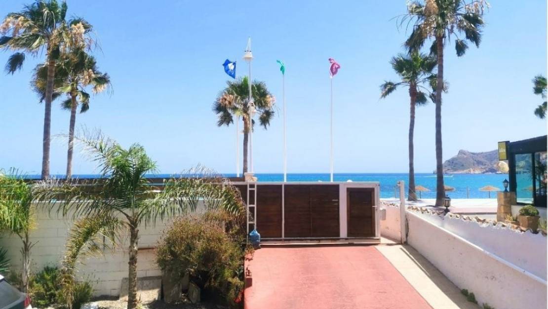 Venta - Chalet - L'Alfás del Pi - Albir