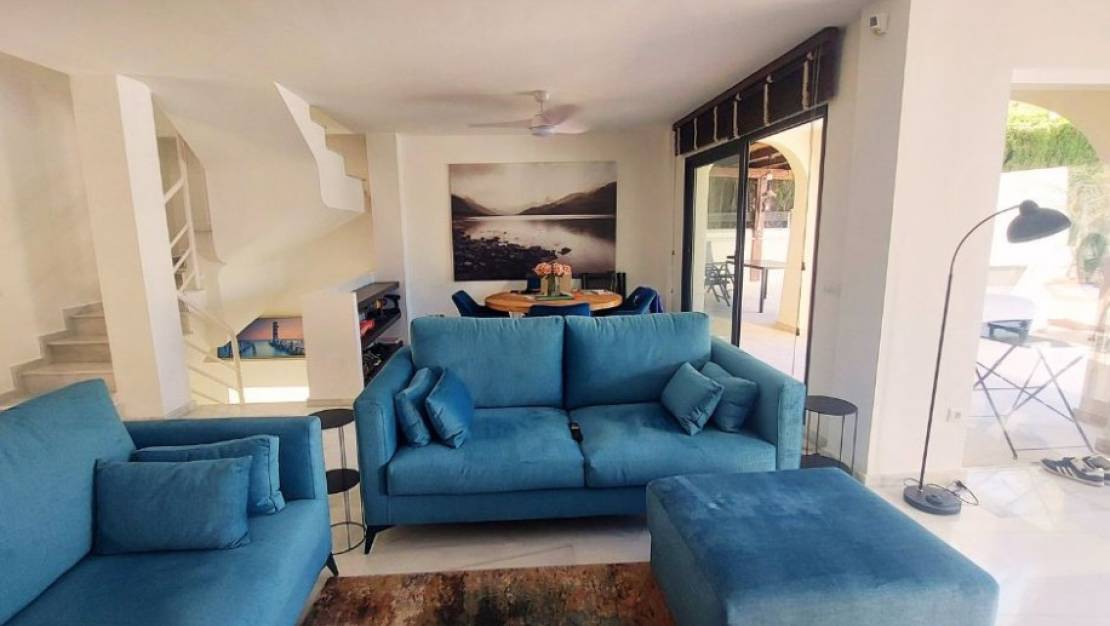 Venta - Chalet - L'Alfás del Pi - Albir