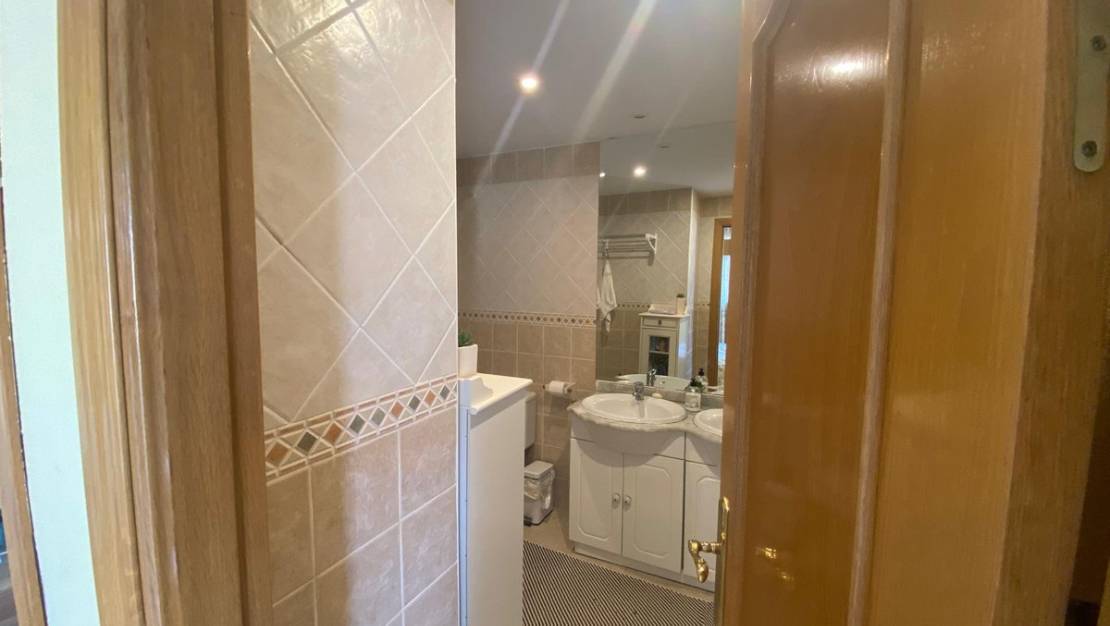 Venta - Chalet - L'Alfás del Pi - Albir