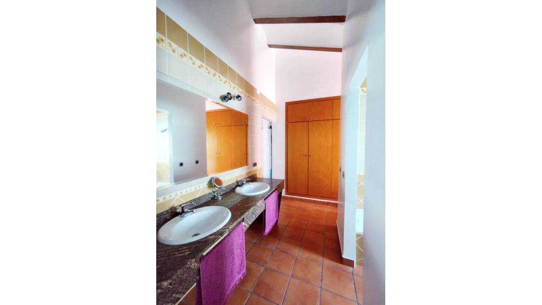 Venta - Chalet - L'Alfás del Pi - L'Alfás del Pi Centro