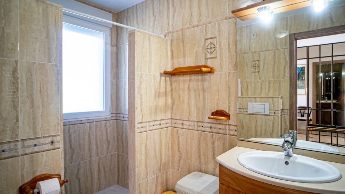 Venta - Chalet - L'Alfás del Pi - L'Alfás del Pi Centro