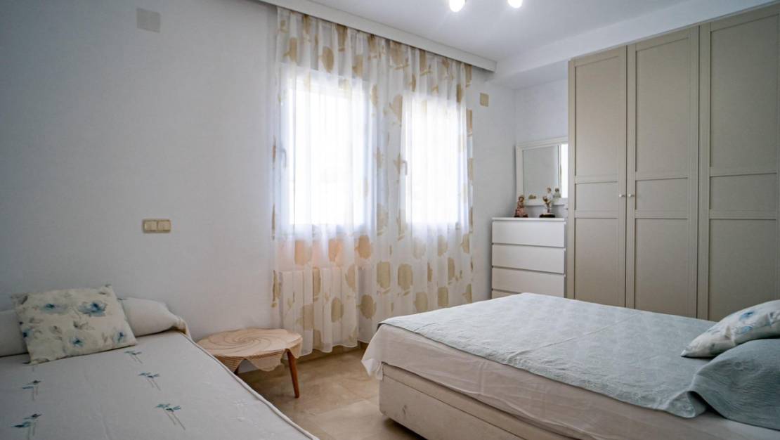 Venta - Chalet - L'Alfás del Pi - L'Alfás del Pi Centro