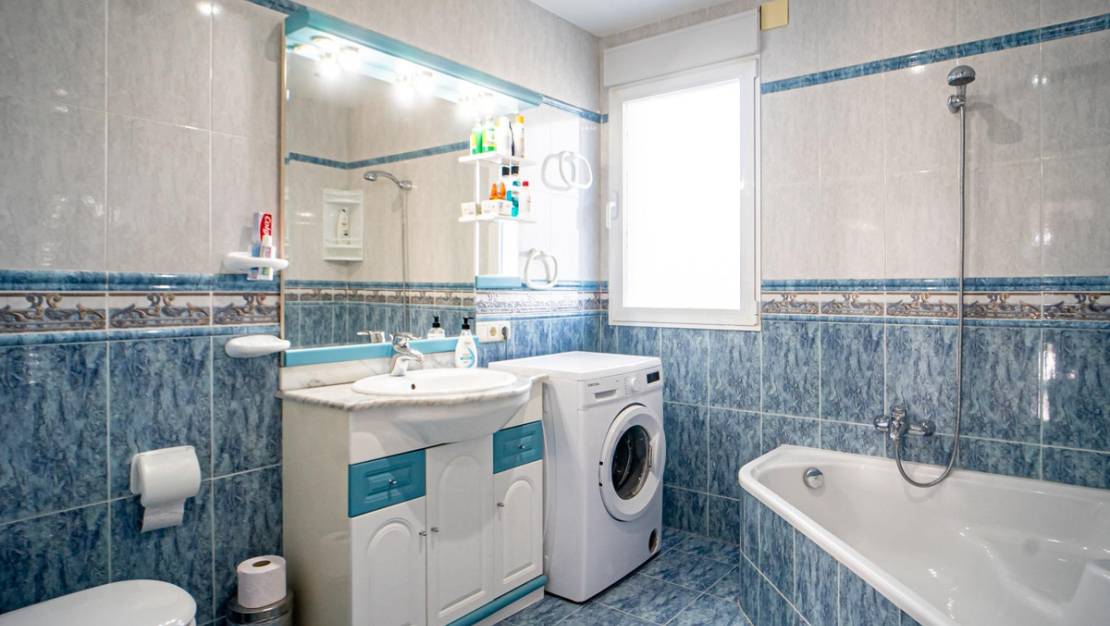 Venta - Chalet - L'Alfás del Pi - L'Alfás del Pi Centro