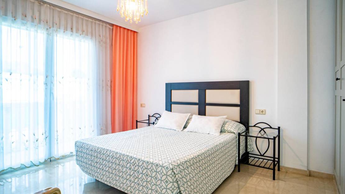 Venta - Chalet - L'Alfás del Pi - L'Alfás del Pi Centro