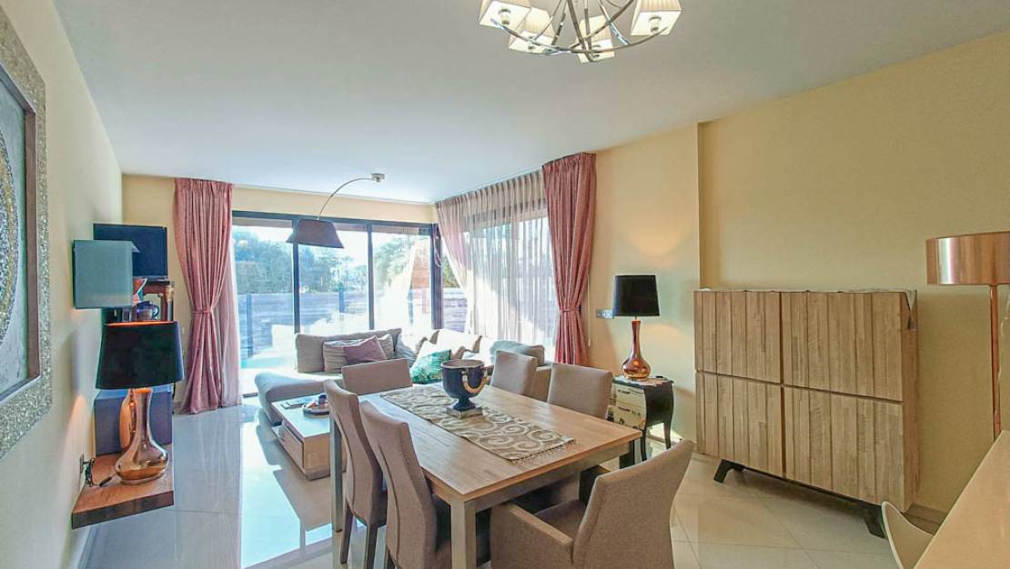 Venta - Chalet - La Finca Golf and Spa Resort