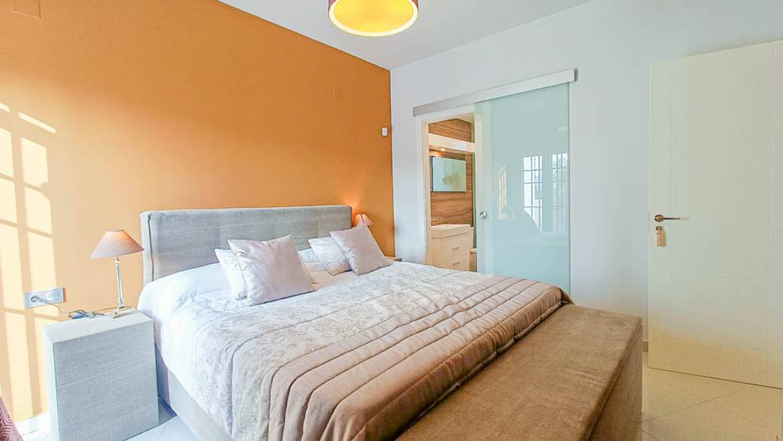 Venta - Chalet - La Finca Golf and Spa Resort