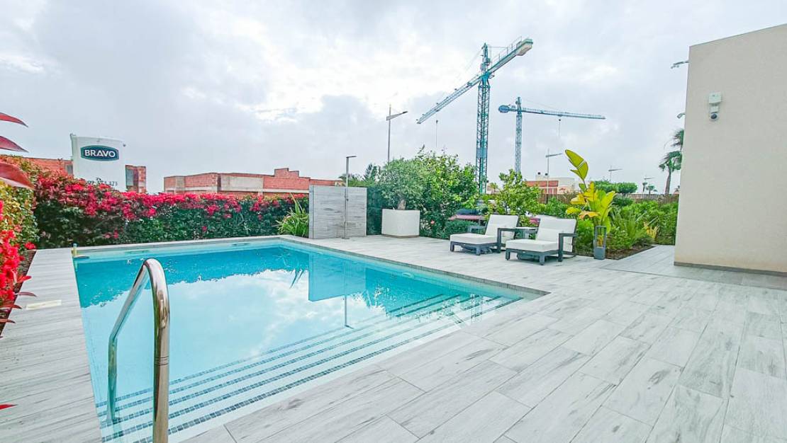 Venta - Chalet - La Finca Golf and Spa Resort