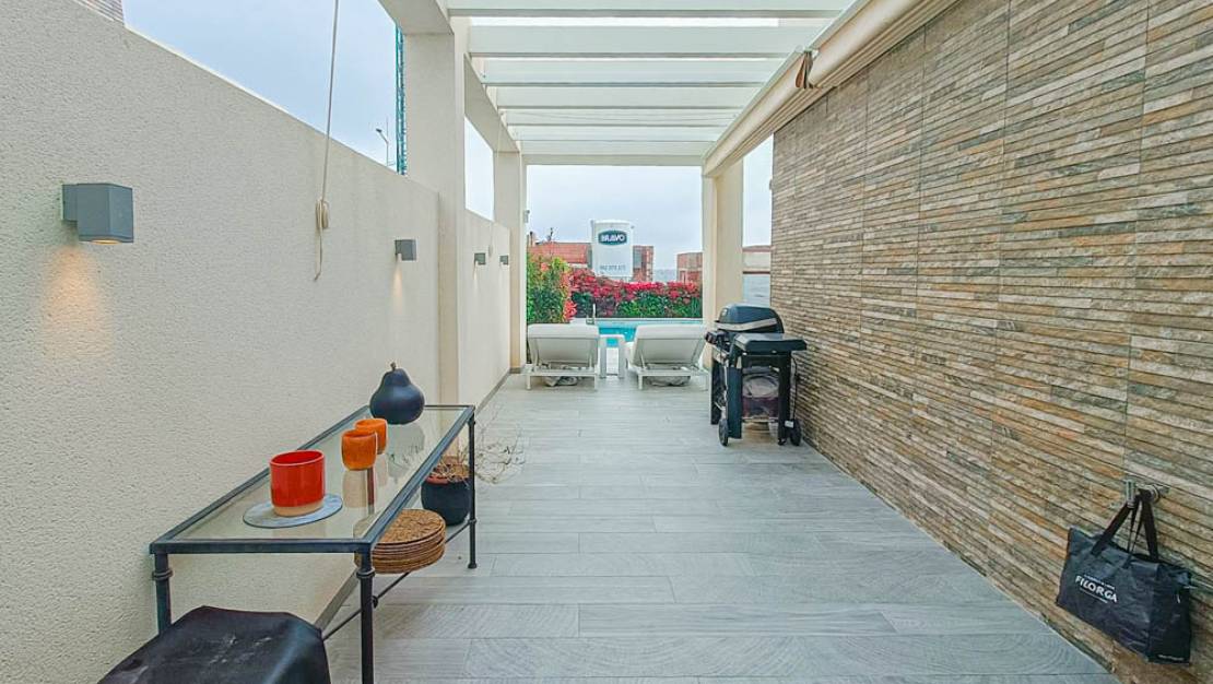 Venta - Chalet - La Finca Golf and Spa Resort