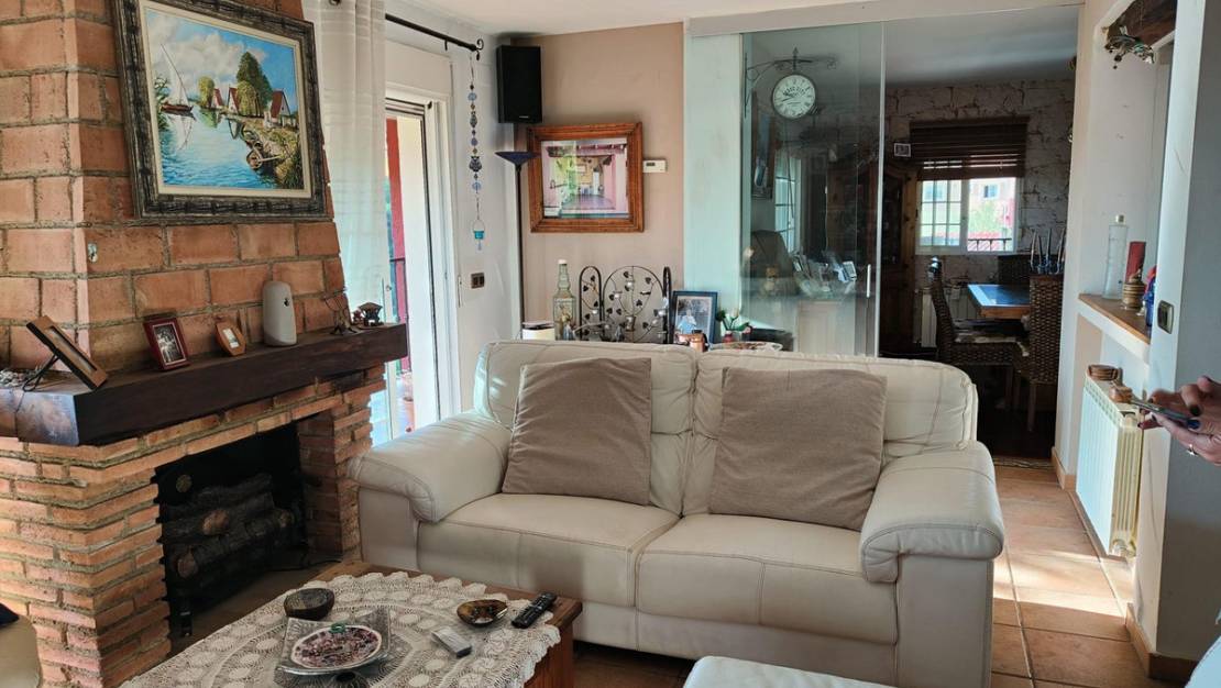 Venta - Chalet - La Nucía - La Nucia Centro