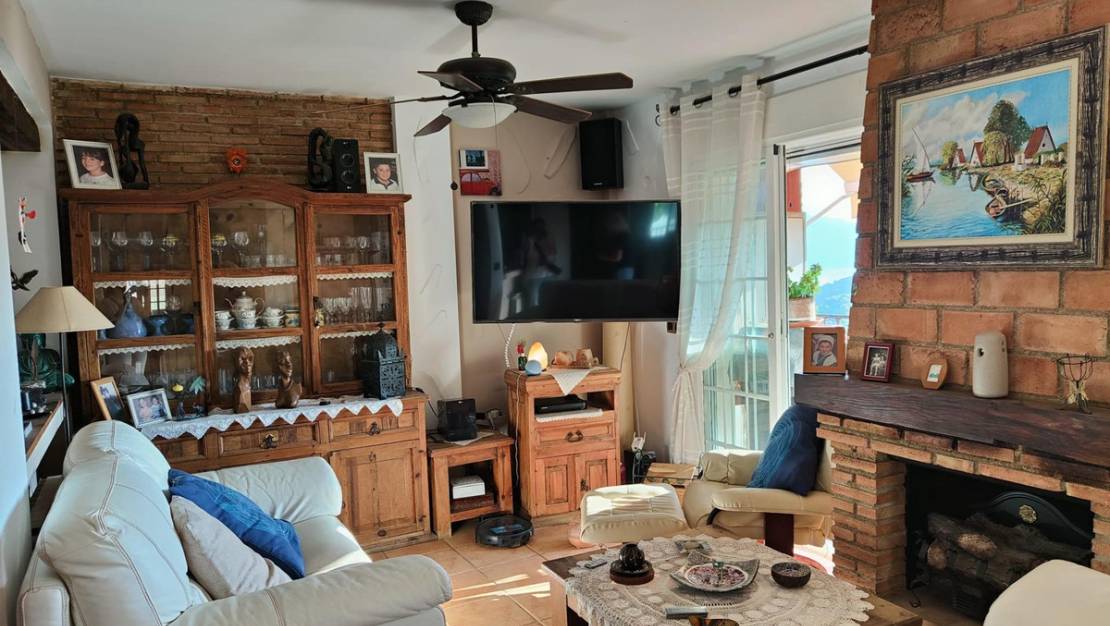 Venta - Chalet - La Nucía - La Nucia Centro