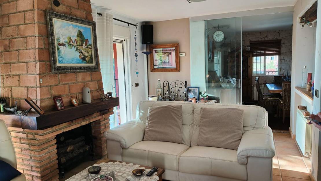 Venta - Chalet - La Nucía - La Nucia Centro