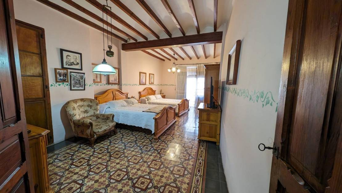 Venta - Chalet - La Nucía - La Nucia Centro