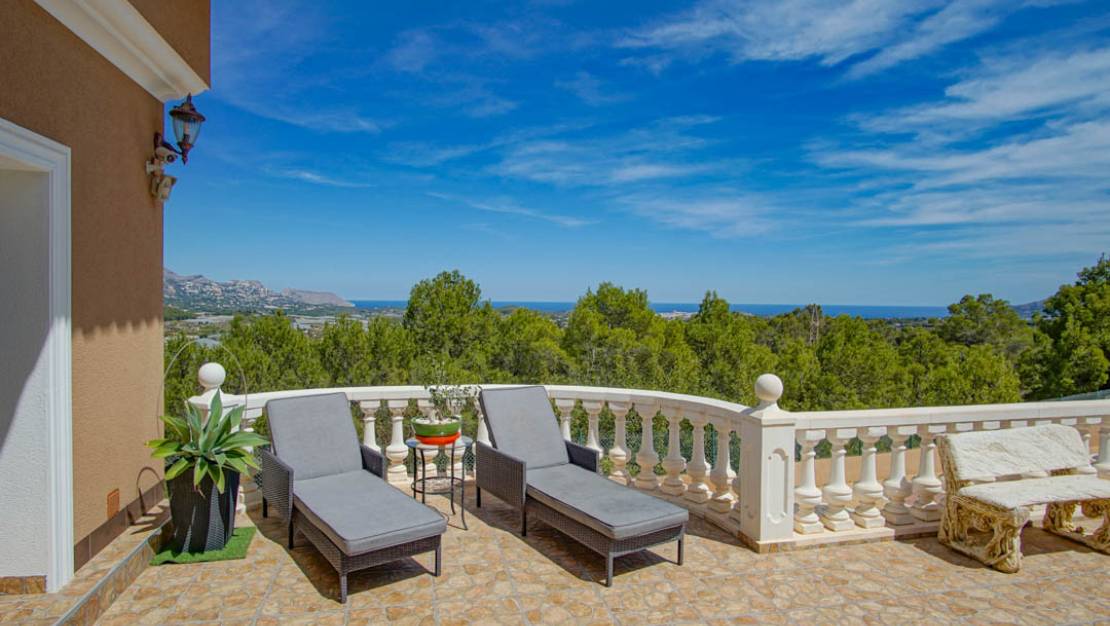 Venta - Chalet - La Nucía - La Nucia Centro