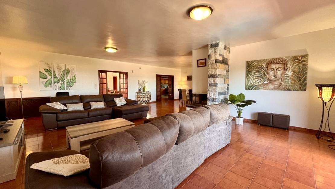 Venta - Chalet - La Nucía - La Nucia Centro