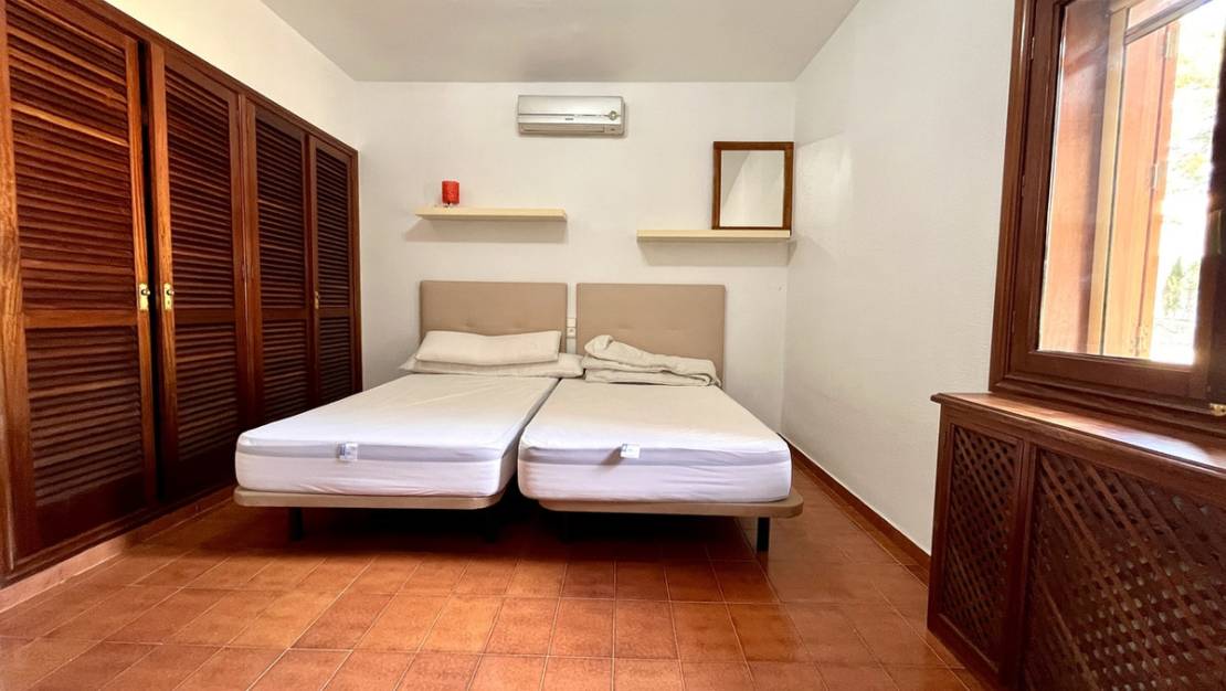 Venta - Chalet - La Nucía - La Nucia Centro