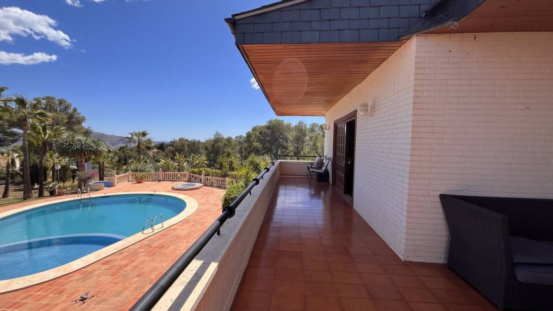 Venta - Chalet - La Nucía - La Nucia Centro