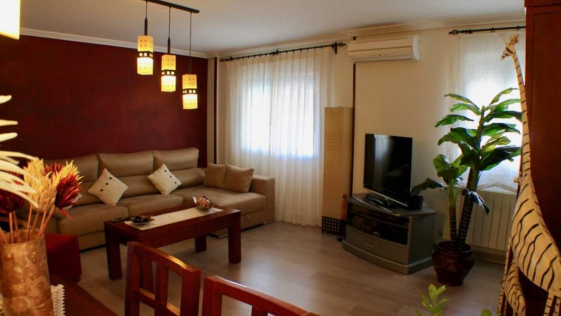 Venta - Chalet - La Nucía - La Nucia Centro