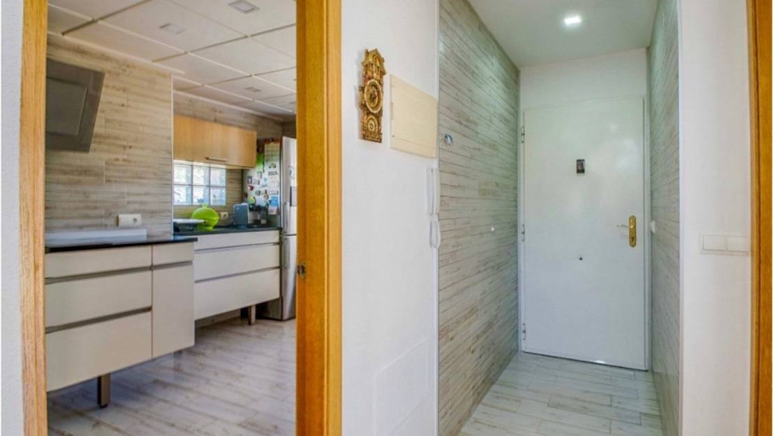 Venta - Chalet - La Nucía - La Nucia Centro