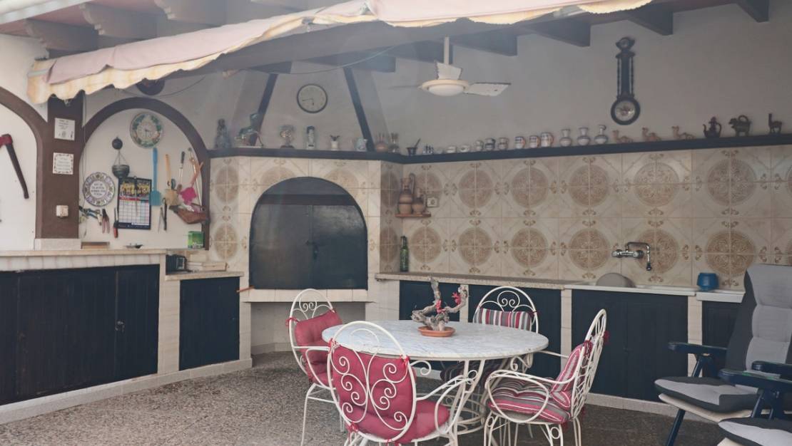 Venta - Chalet - La Nucía - La Nucia Centro