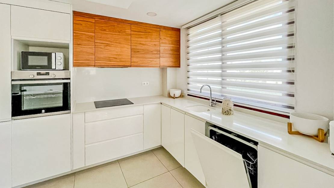 Venta - Chalet - La Nucía - La Nucia Centro