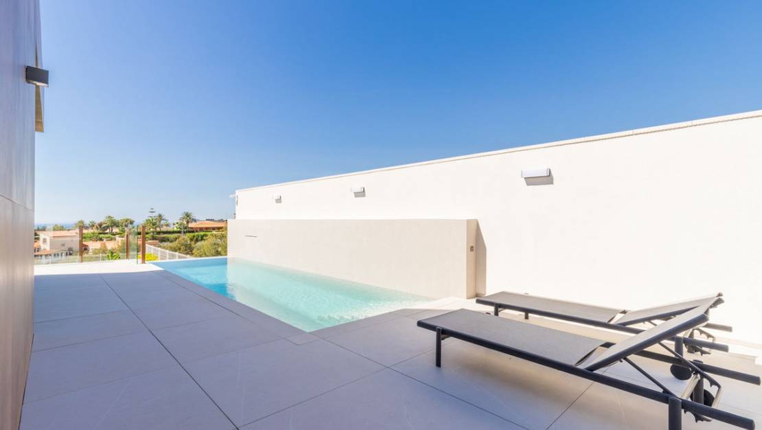 Venta - Chalet - La Nucía - La Nucia Centro