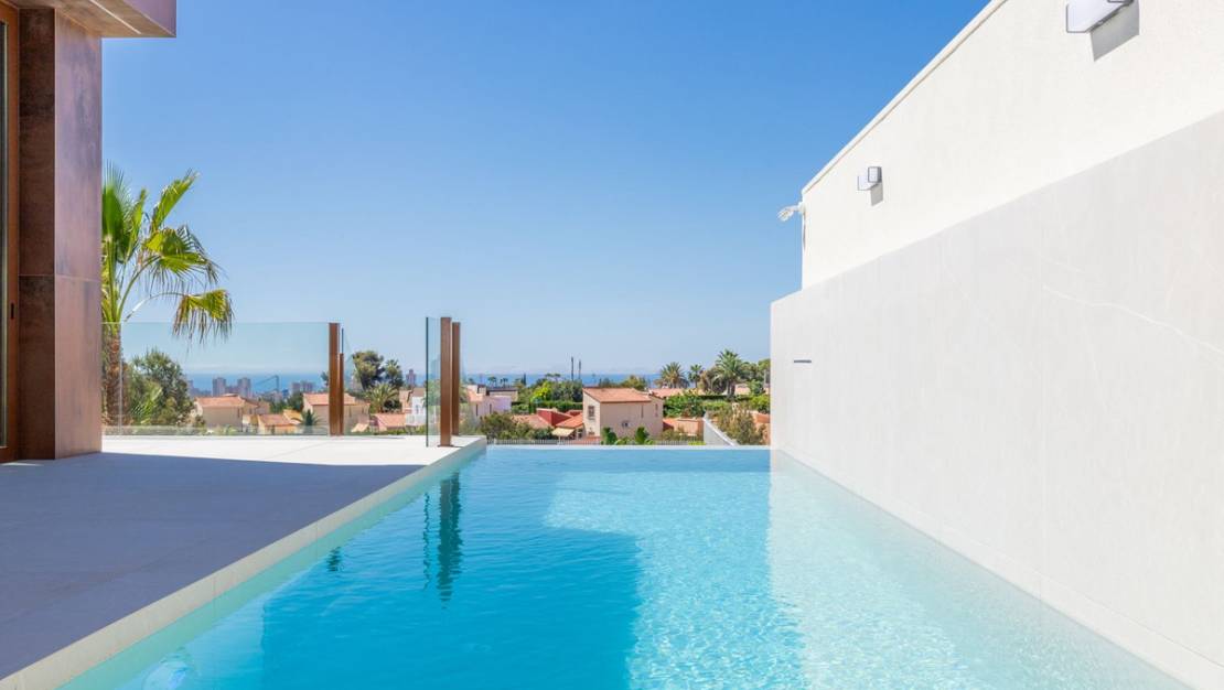 Venta - Chalet - La Nucía - La Nucia Centro