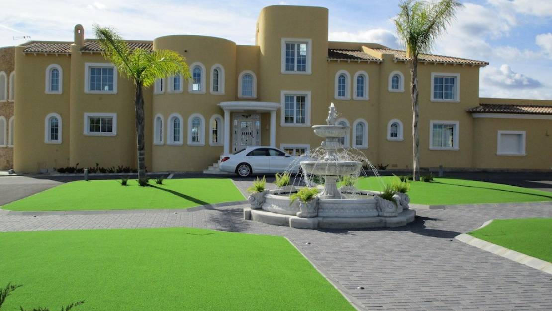 Venta - Chalet - La Nucía - La Nucia Centro