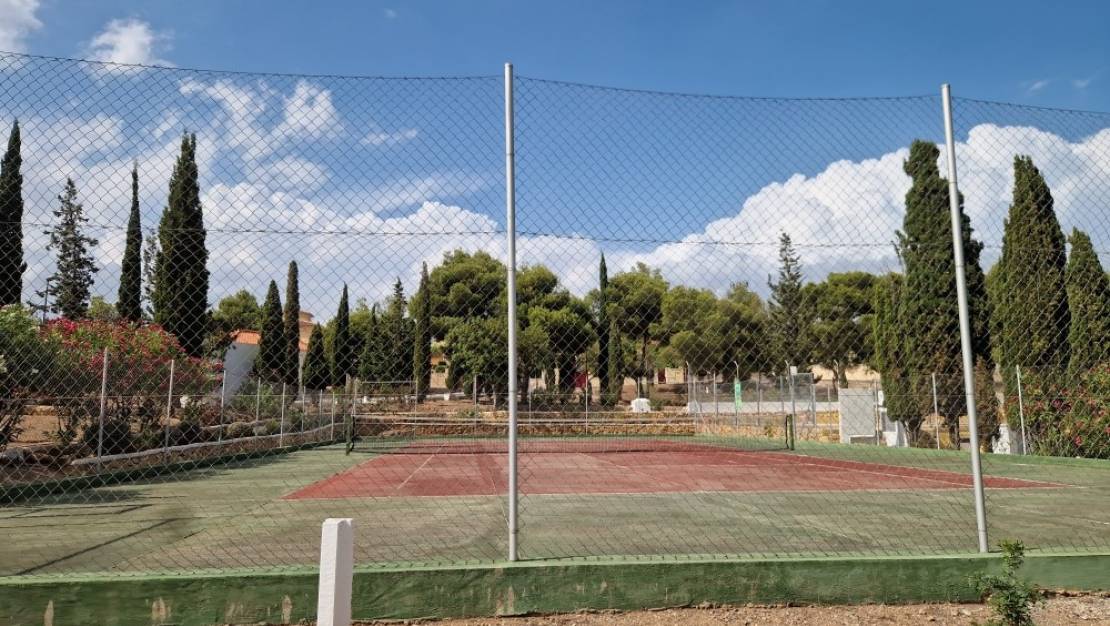 Venta - Chalet - La Nucía - La Nucia Centro