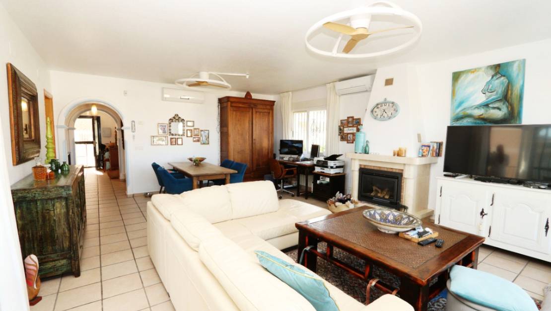 Venta - Chalet - La Nucía - La Nucia Centro