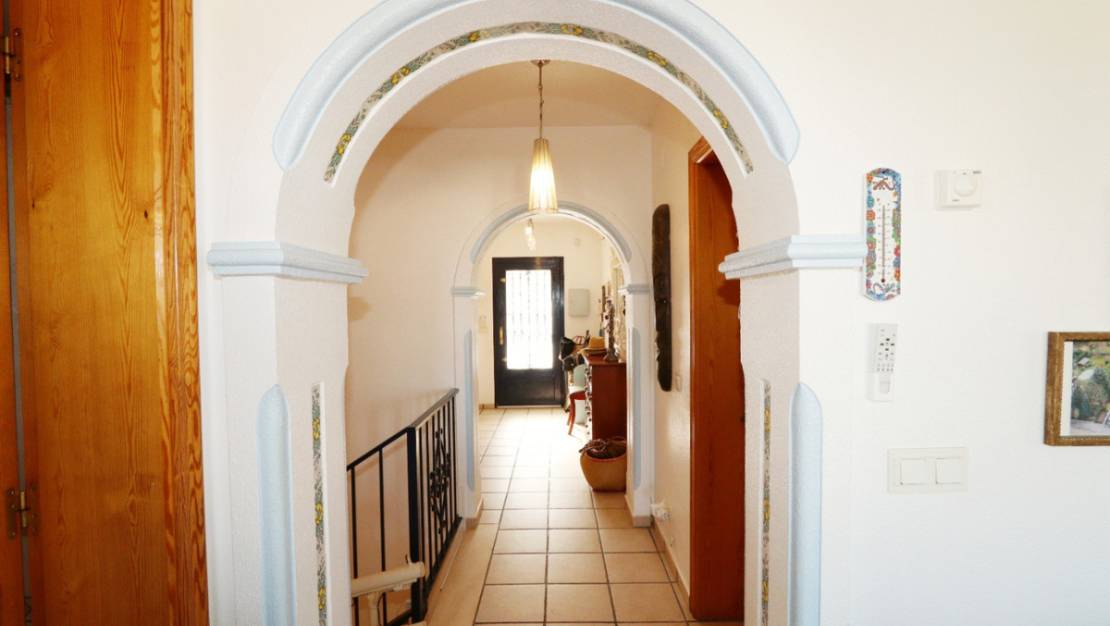 Venta - Chalet - La Nucía - La Nucia Centro