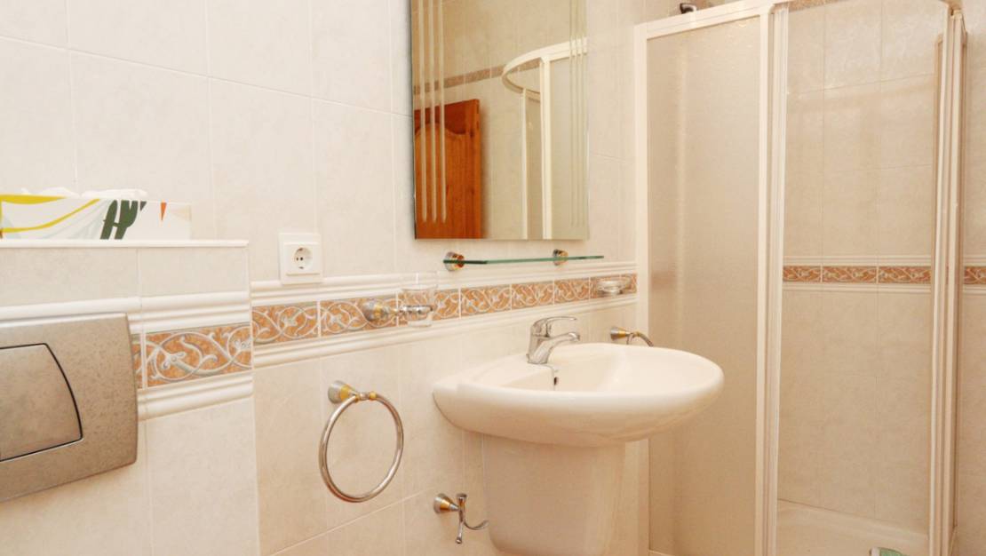 Venta - Chalet - La Nucía - La Nucia Centro