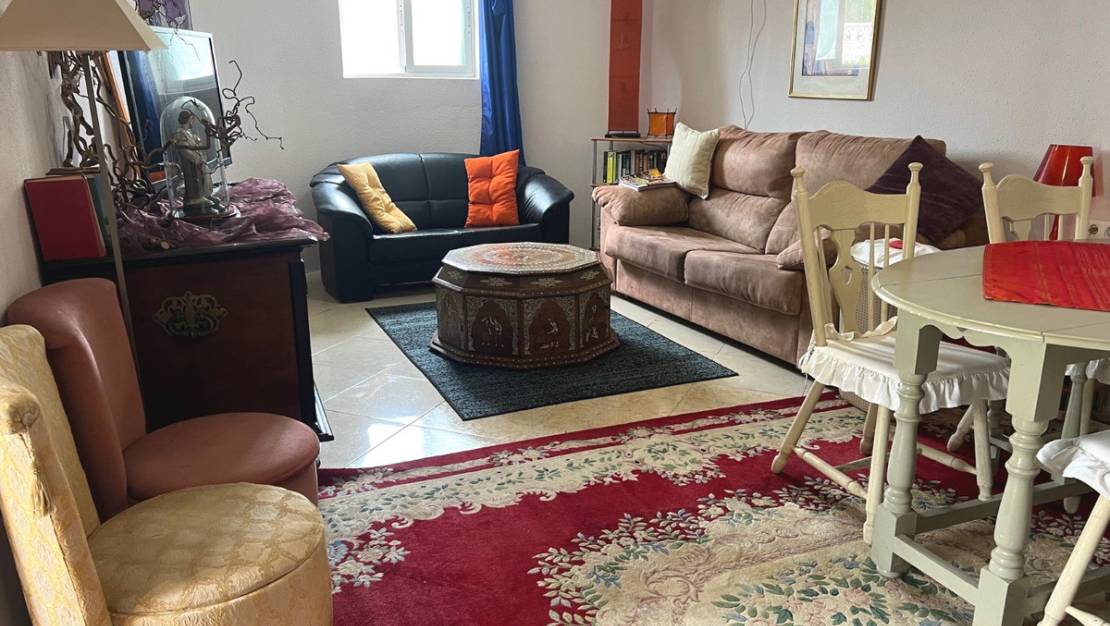 Venta - Chalet - La Nucía - La Nucia Centro