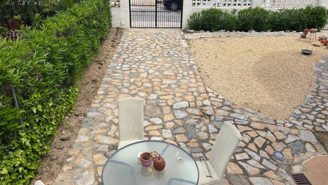 Venta - Chalet - La Nucía - La Nucia Centro