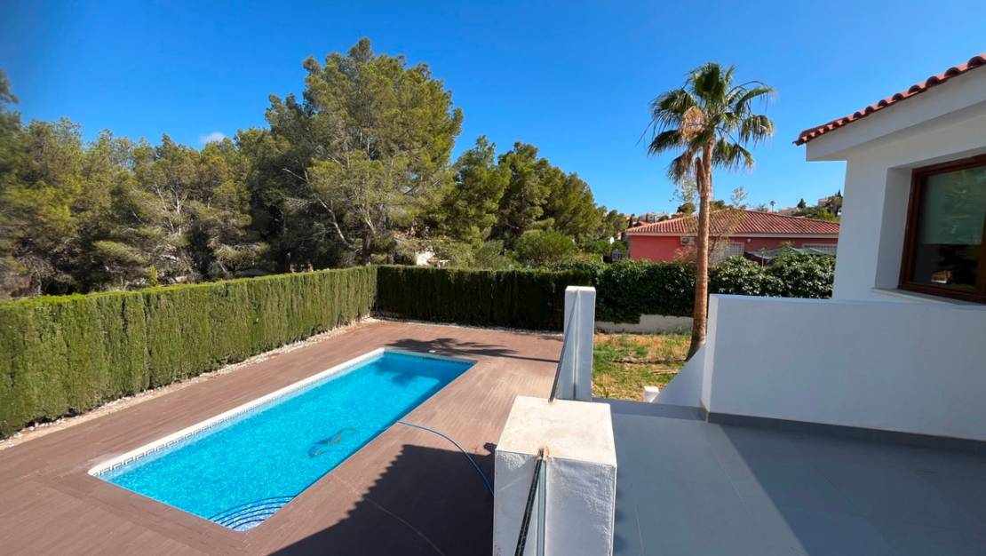 Venta - Chalet - La Nucía - La Nucia Centro