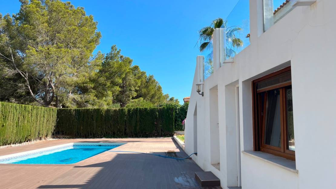 Venta - Chalet - La Nucía - La Nucia Centro