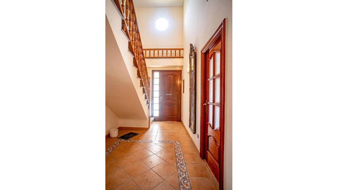 Venta - Chalet - La Nucía - La Nucia Centro