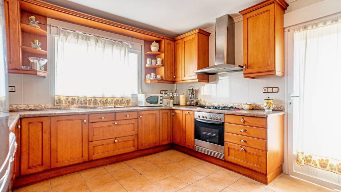 Venta - Chalet - La Nucía - La Nucia Centro