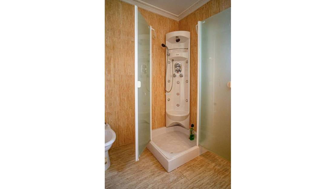 Venta - Chalet - La Nucía - La Nucia Centro