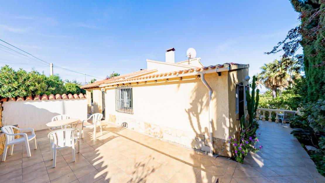 Venta - Chalet - La Nucía - La Nucia Centro