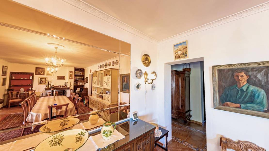 Venta - Chalet - La Nucía - La Nucia Centro