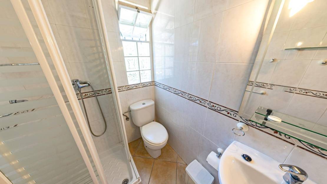 Venta - Chalet - La Nucía - La Nucia Centro