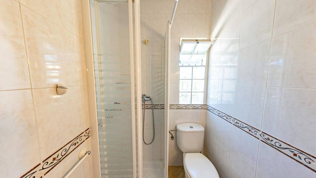 Venta - Chalet - La Nucía - La Nucia Centro