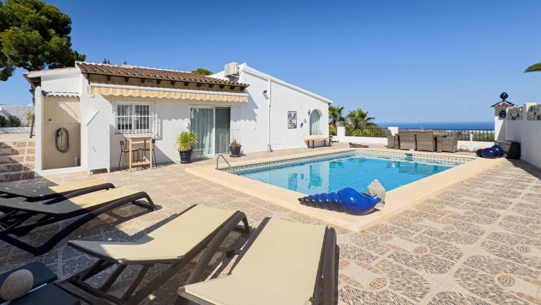 Venta - Chalet - La Nucía - La Nucia Centro