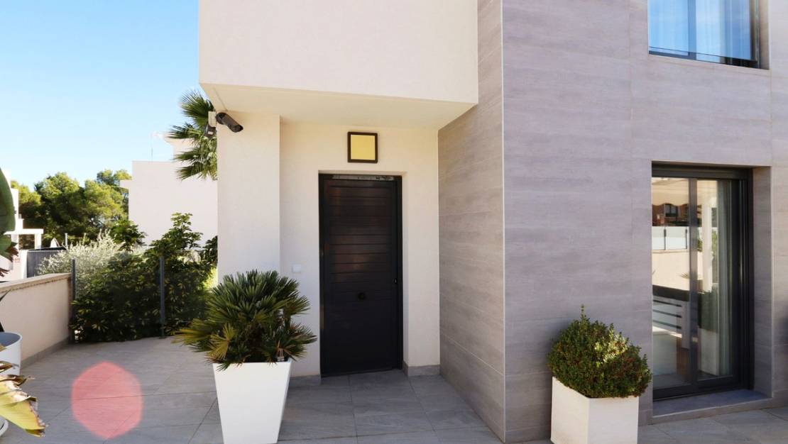 Venta - Chalet - La Nucía - La Nucia Centro