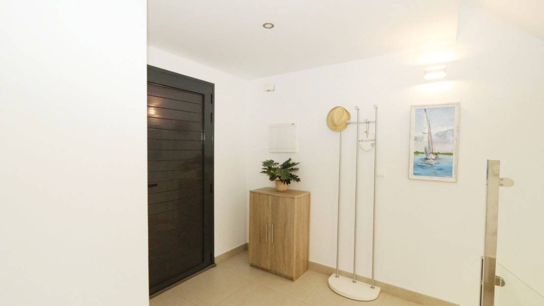 Venta - Chalet - La Nucía - La Nucia Centro